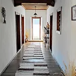 Kalinia Bed & Breakfast 3*