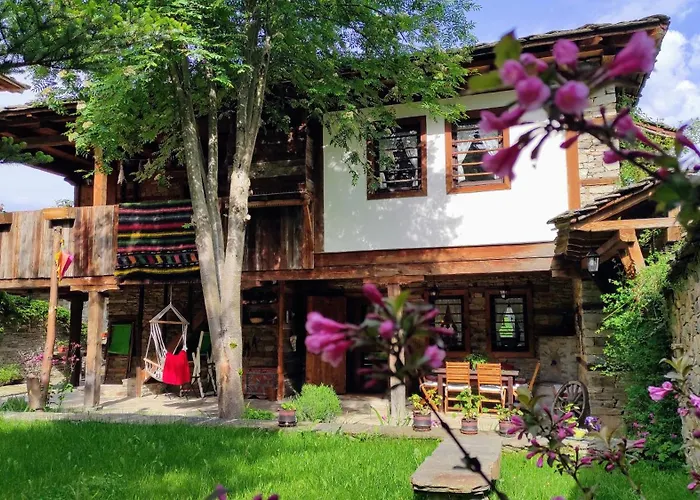 Kalinia Bed & Breakfast 3*